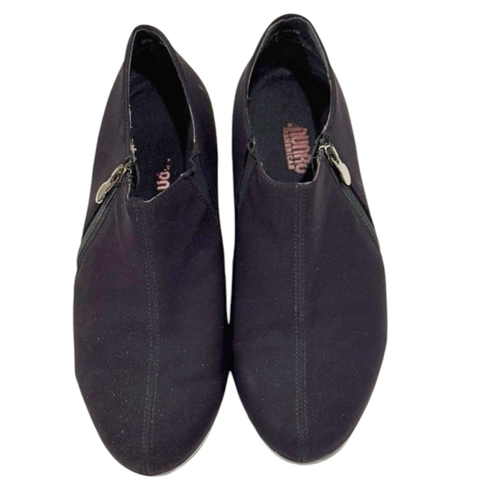 Munro Black Ankle Boots Size 9.5W